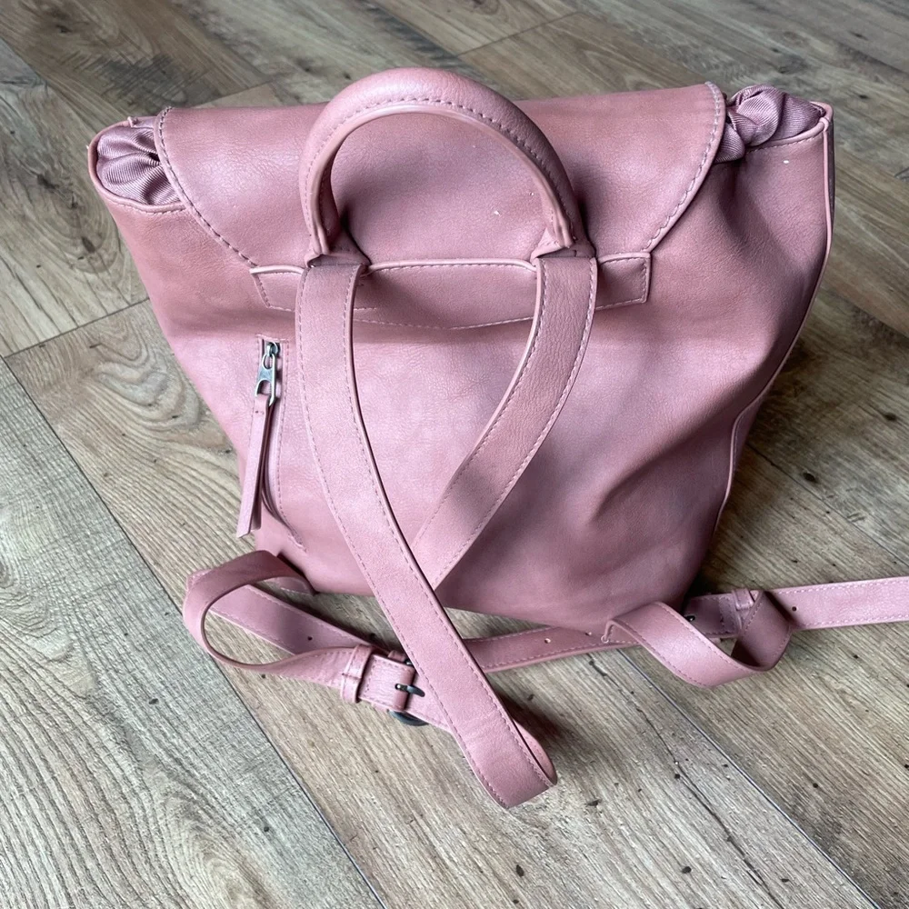 Universal Thread Mauve Backpack - Picture 2 of 11